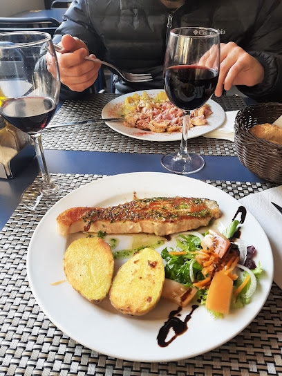 Wapa Tapes i Restaurant