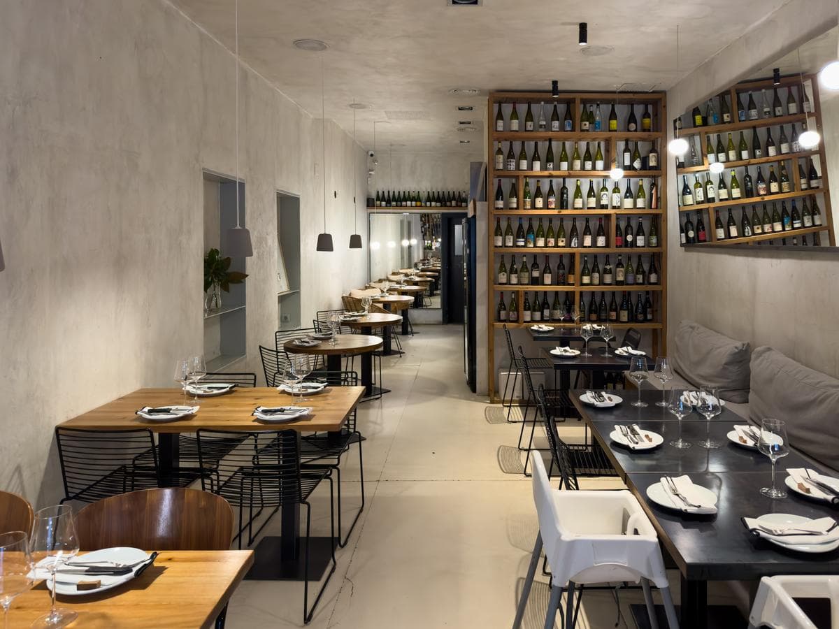 MONOCROM - Restaurant | Bistró | Vins naturals - Image 1